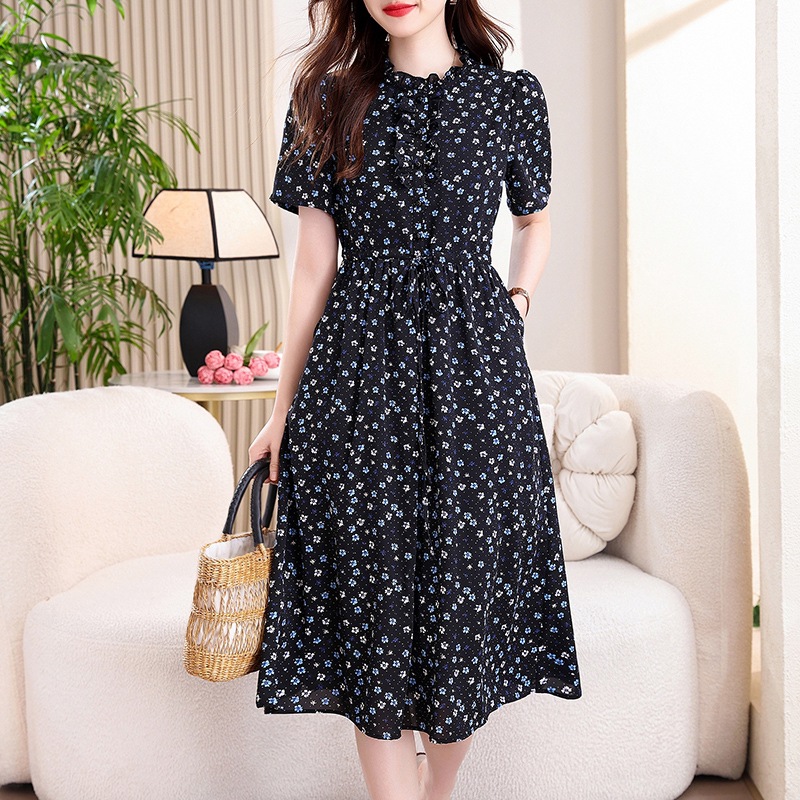 Vintage Navy Blue Floral Print - French Vintage Floral Midi Dress recension och pris