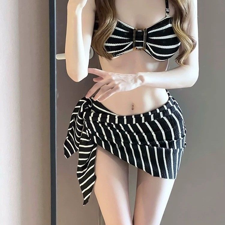 2026 New Women's Black Striped - Swimwear recension och pris